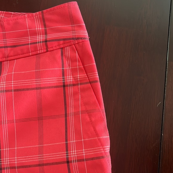Izod Golf Shorts - Picture 5 of 8